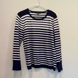 Women’s Long Sleeve Navy Blue and White Stripe Size XL